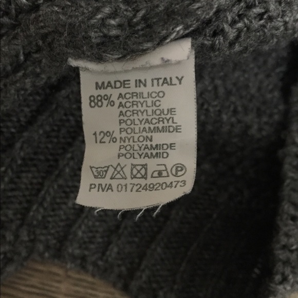 Cropped Grey knit sweater - Picture 4 of 15